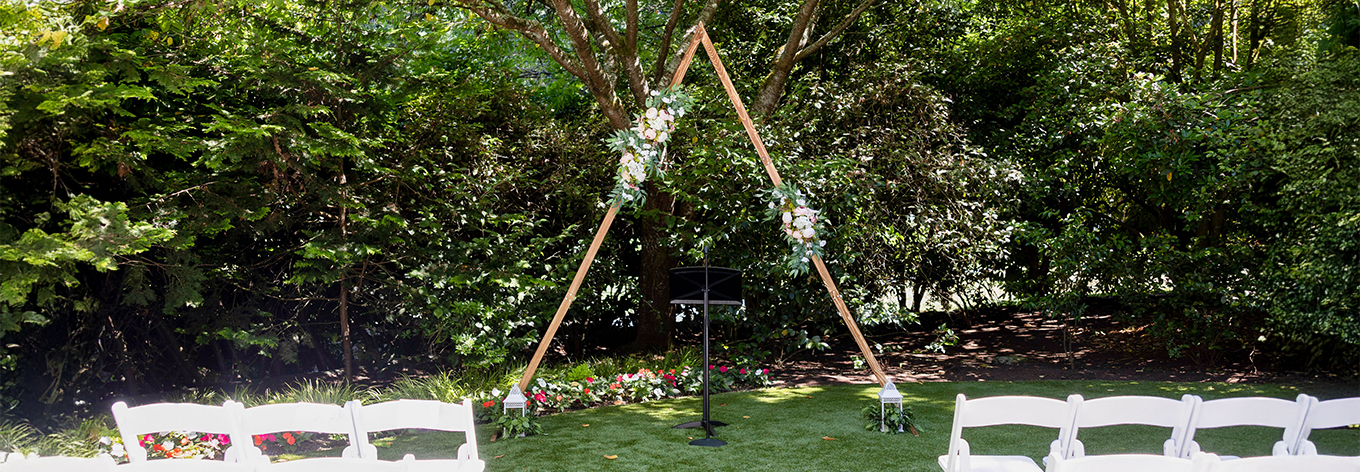 28 Simple And DIY-friendly Ceremony Arch Ideas